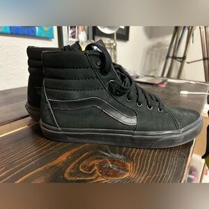 Vans Mono Black Sk8-His